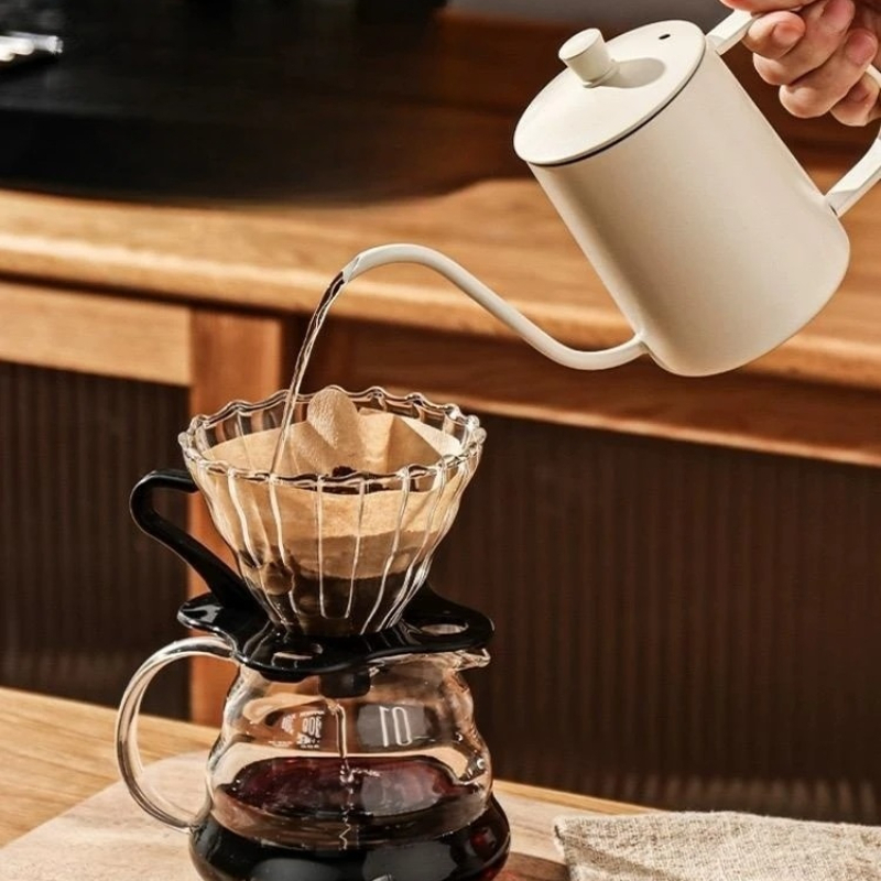 스테인리스 스틸 커피 푸어오버 주전자, 뚜껑이 있는 구 - Pour Over Kettle 리뷰 및 가격